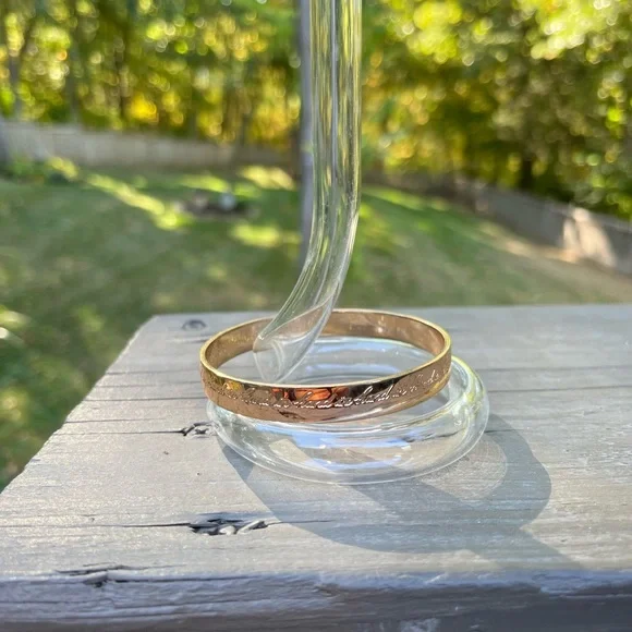 3/$30 KATE SPADE HAND IN HAND ROSE GOLD BANGLE BRACELET - Picture 2 of 5